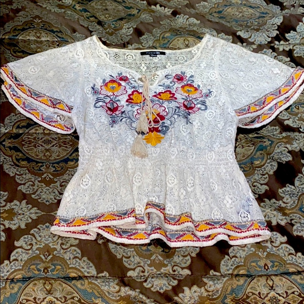 Small bohemian top